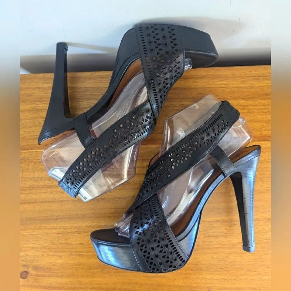 Diane Von Furstenberg Whimsigoth Dark Academia Witchy Feminine Heels 8 ½